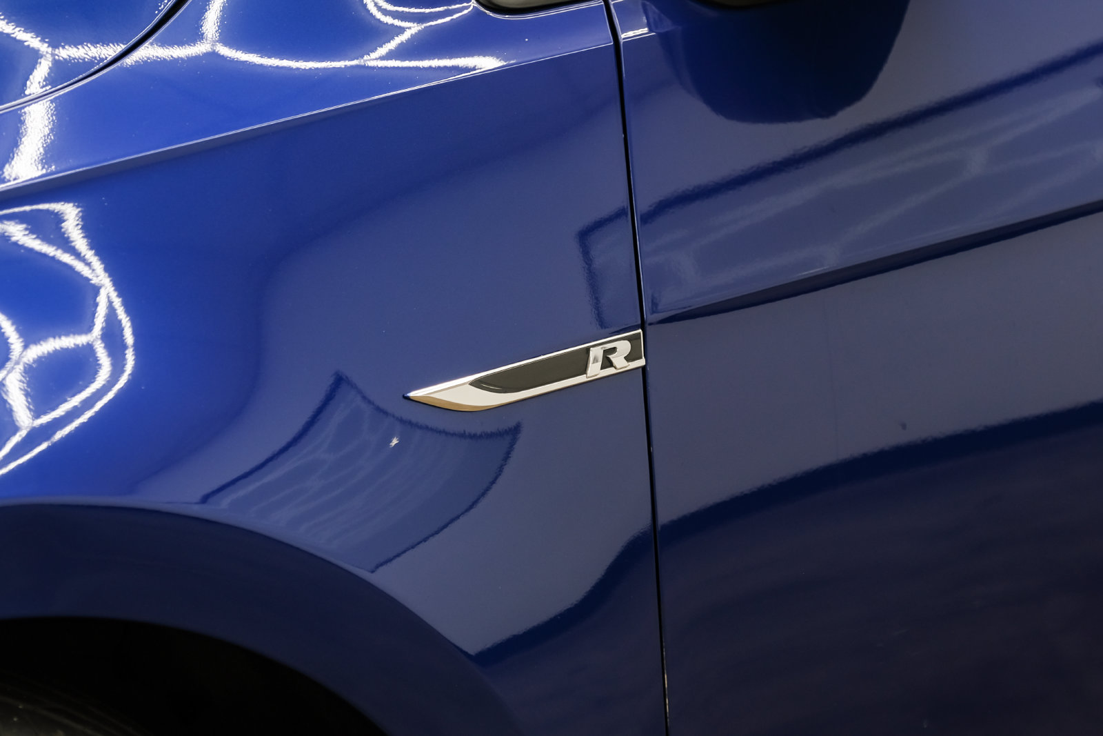Photo 48 of this Volkswagen Golf R