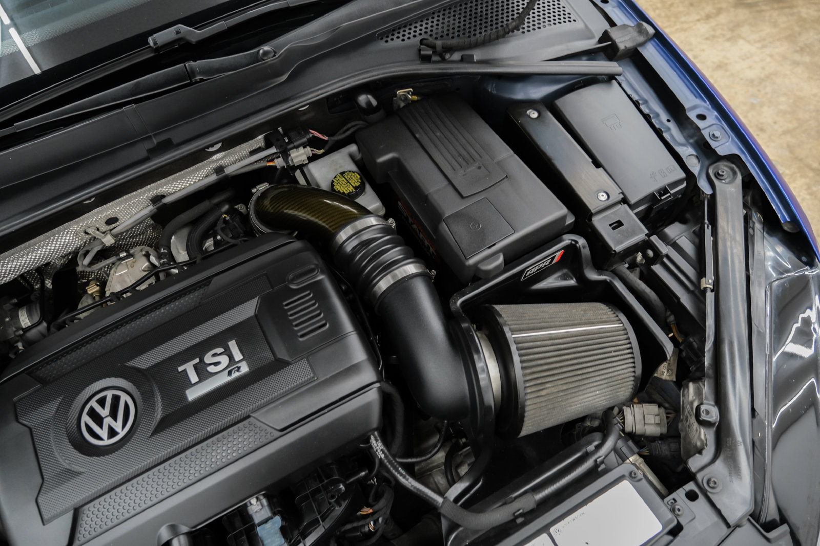 Photo 53 of this Volkswagen Golf R