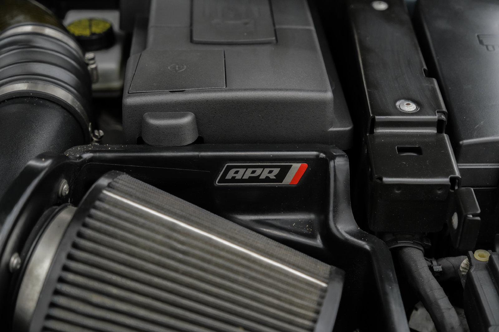 Photo 54 of this Volkswagen Golf R