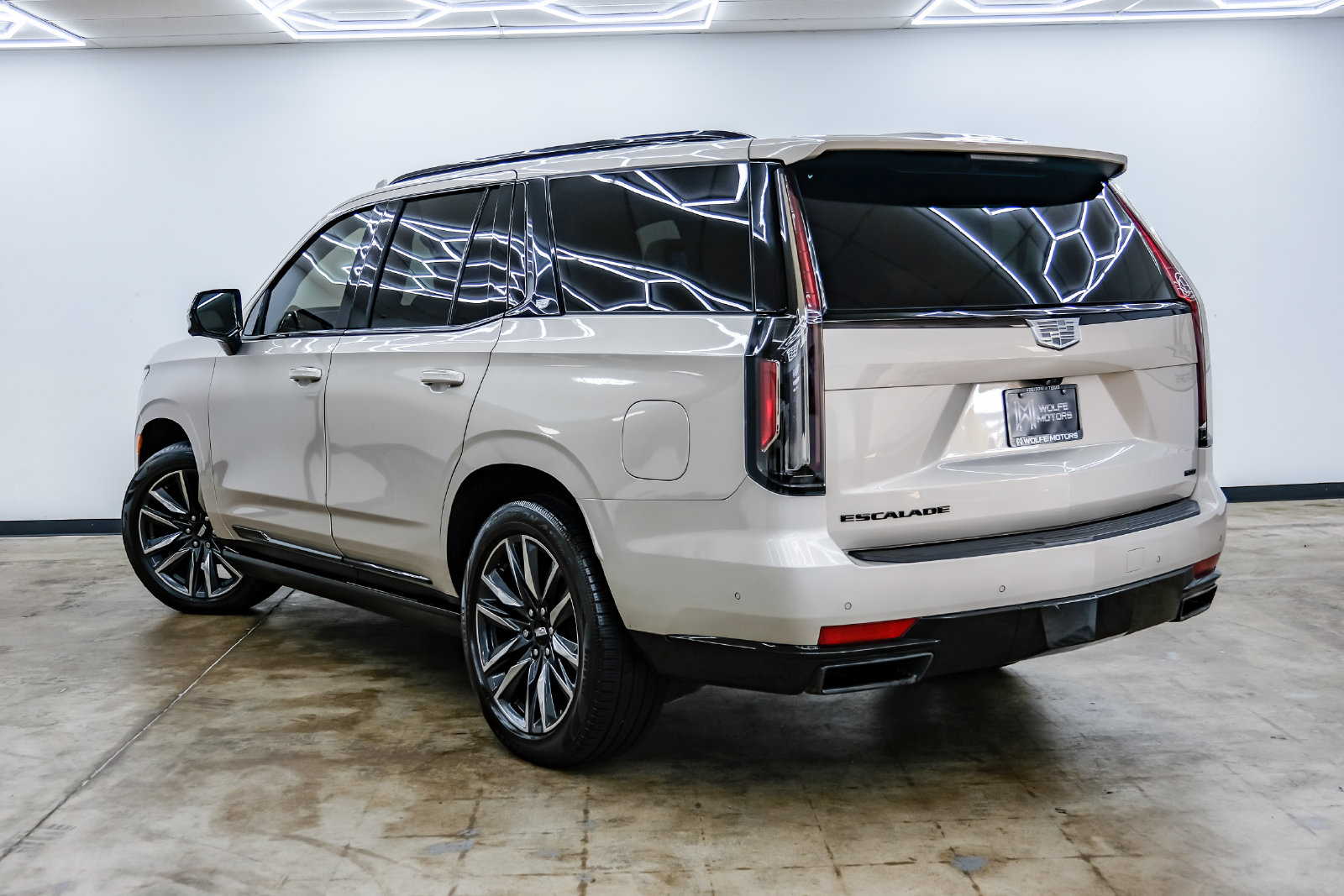 Photo 7 of this Cadillac Escalade