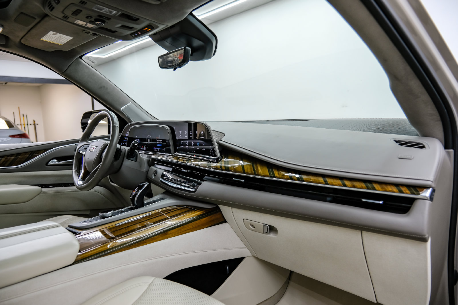 Photo 11 of this Cadillac Escalade