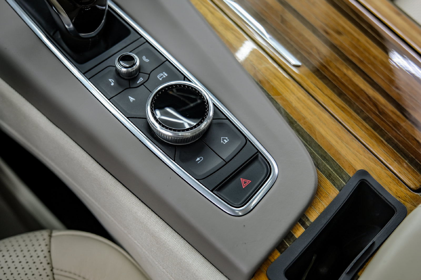 Photo 38 of this Cadillac Escalade