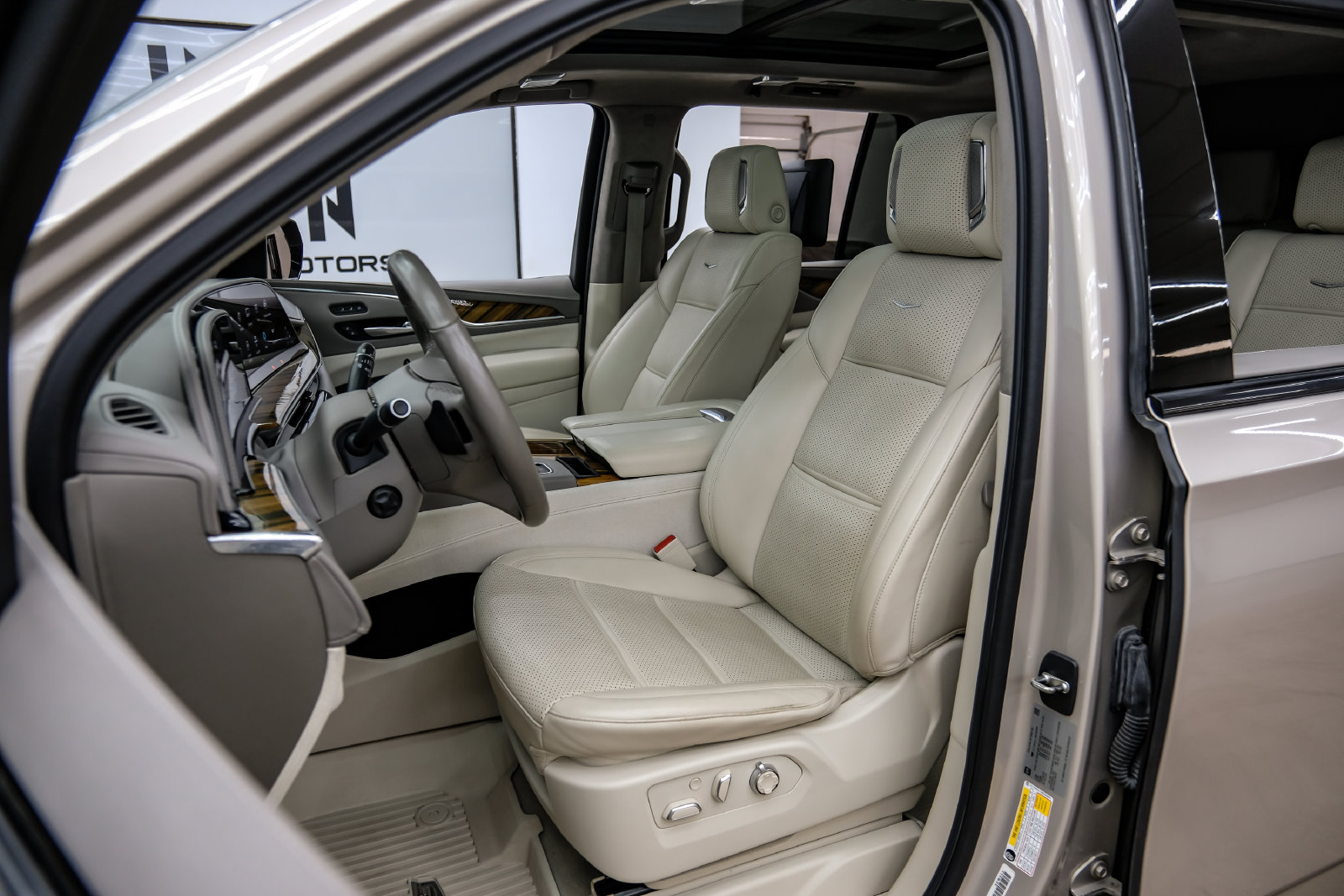 Photo 50 of this Cadillac Escalade