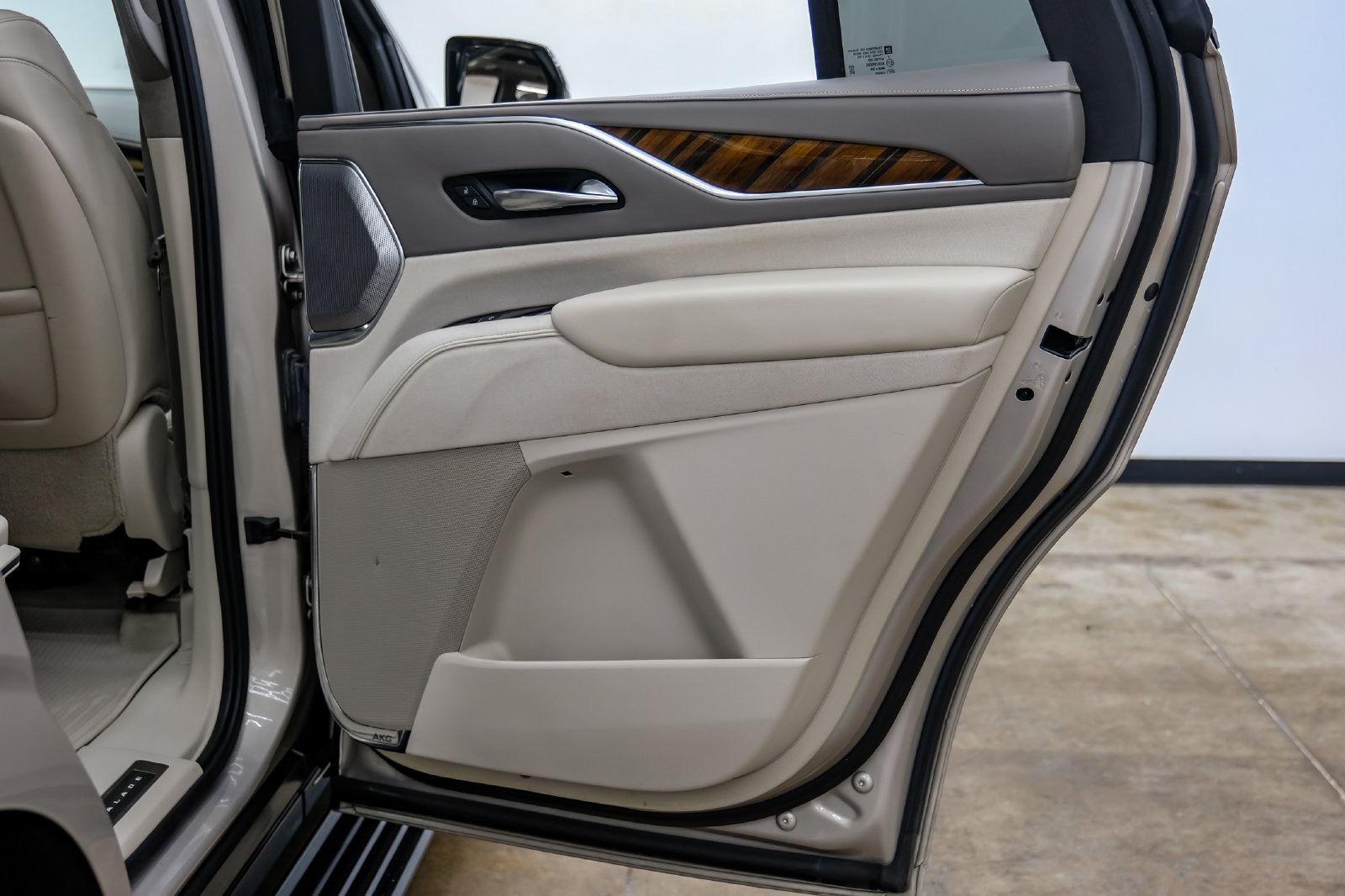 Photo 69 of this Cadillac Escalade