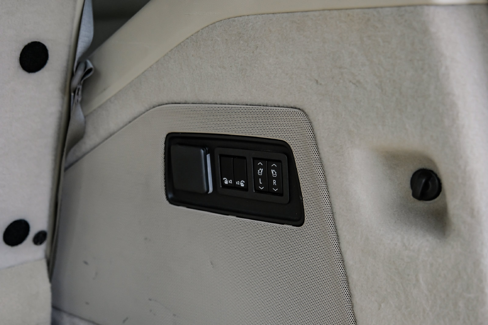 Photo 79 of this Cadillac Escalade