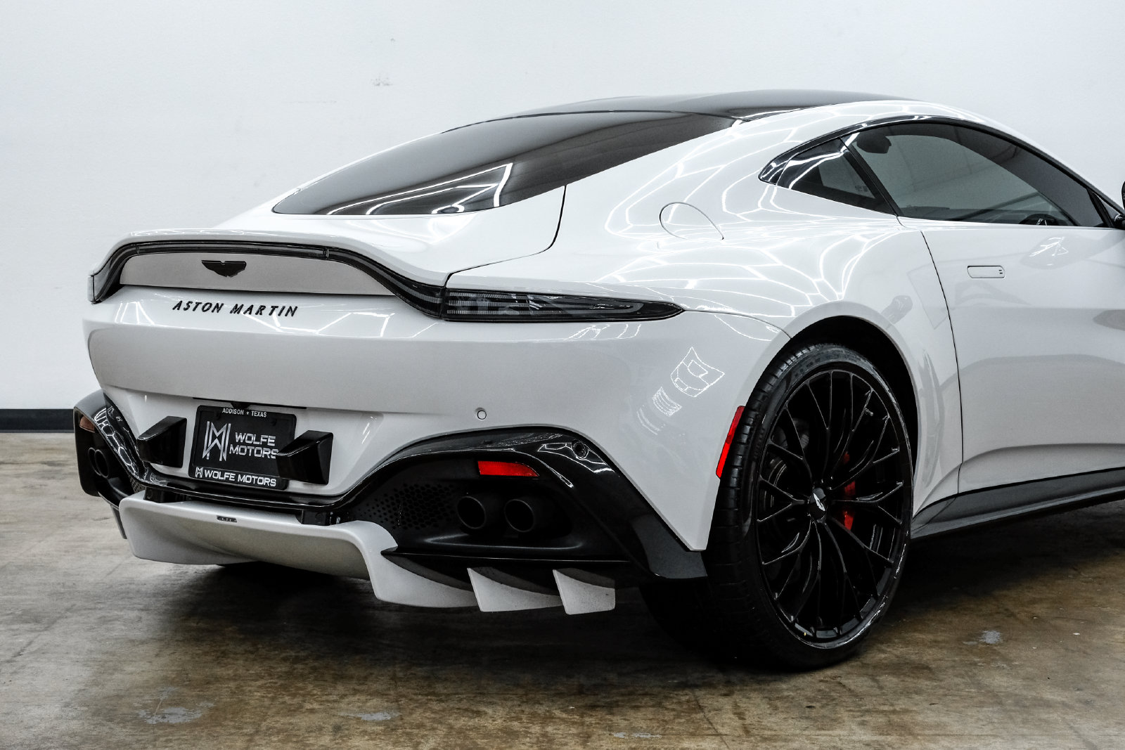 2023 Aston Martin Vantage Base - Photo 8