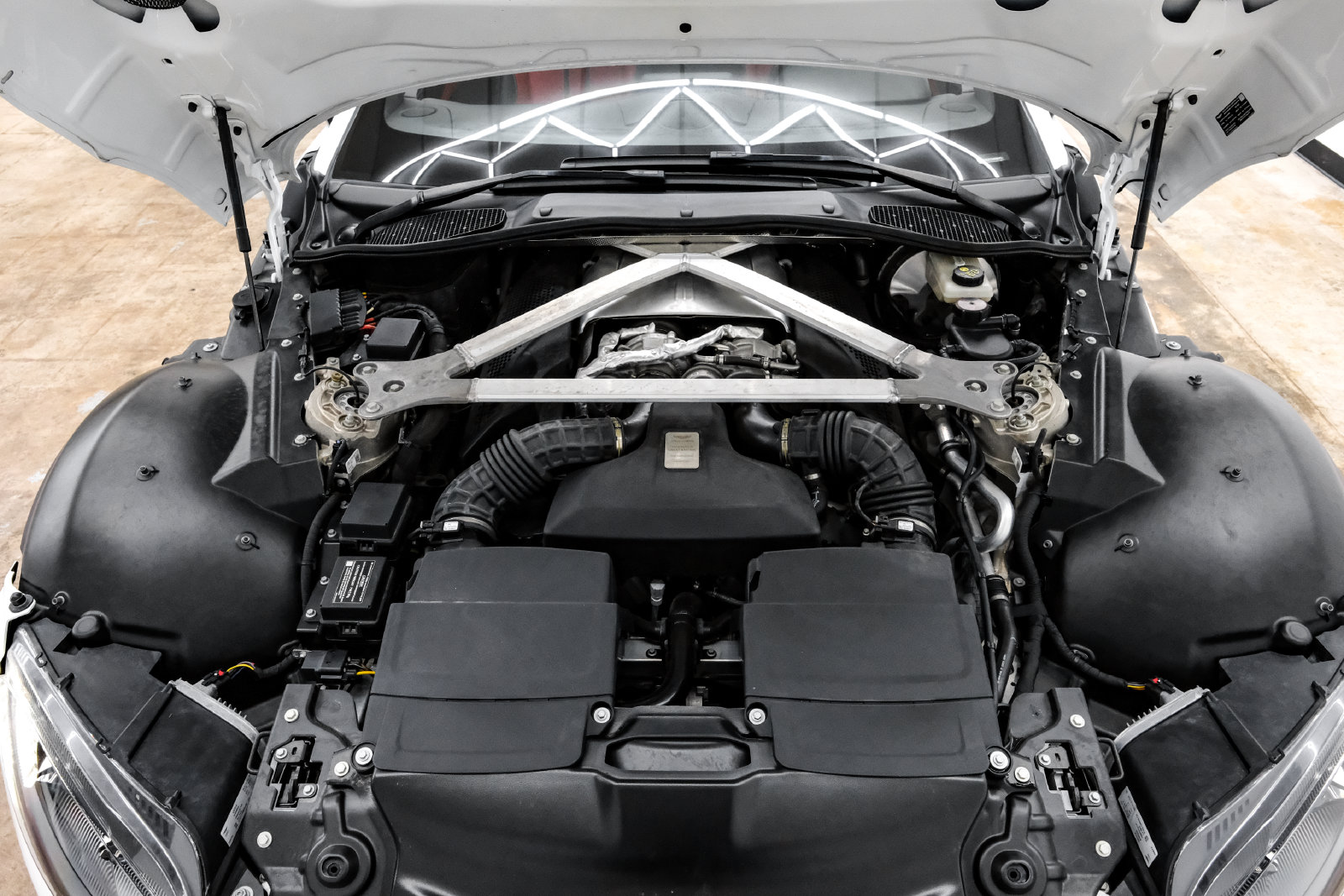2023 Aston Martin Vantage Base - Photo 53