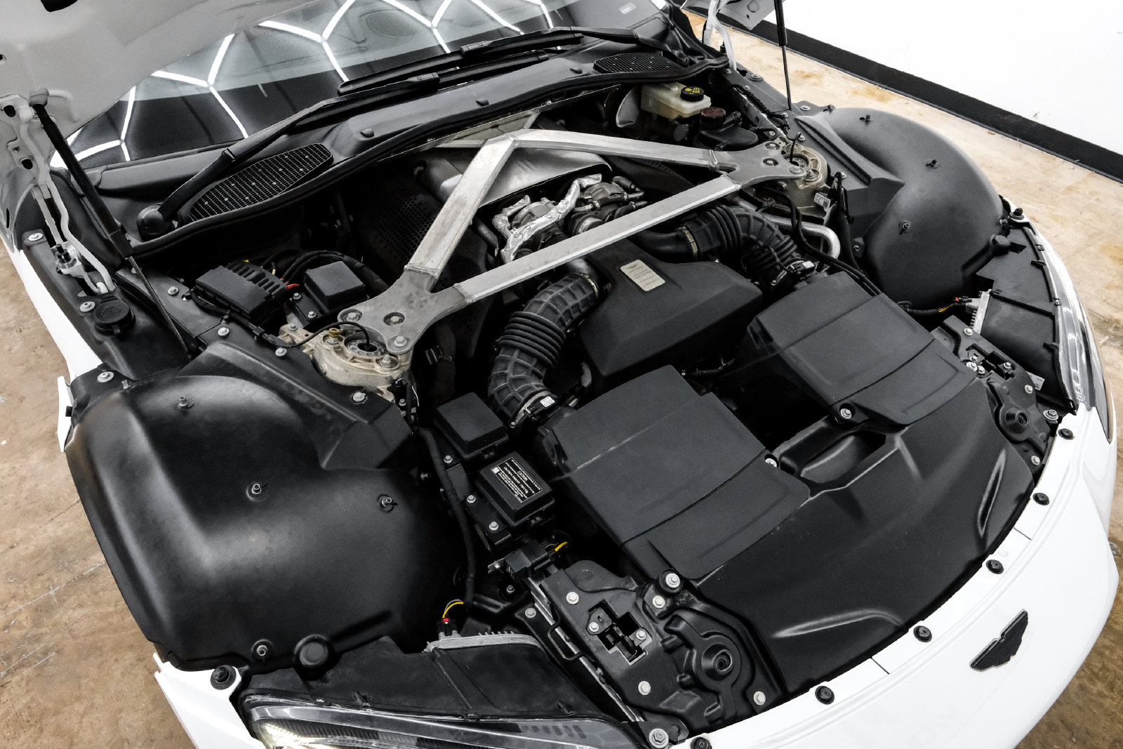 2023 Aston Martin Vantage Base - Photo 54