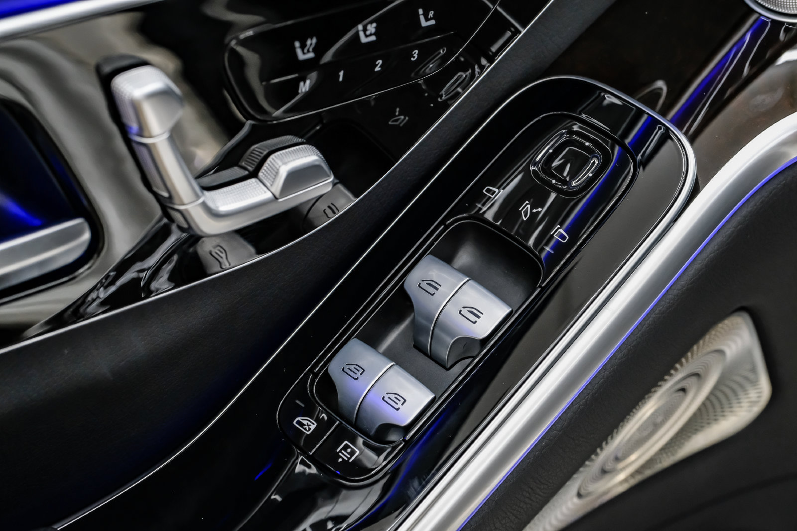 Photo 41 of this Mercedes-Benz S 500