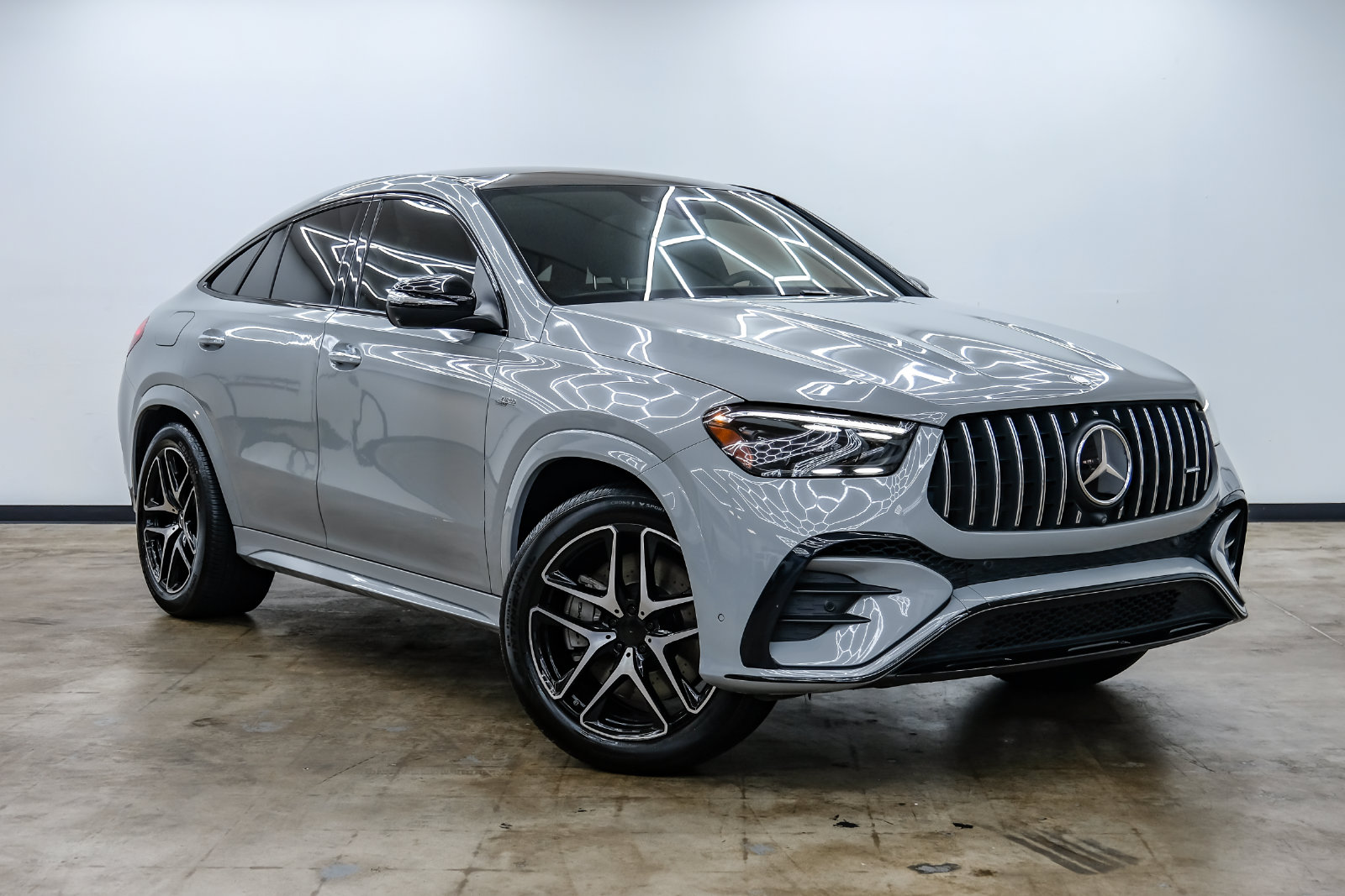 Photo 3 of this Mercedes-Benz AMG GLE 53