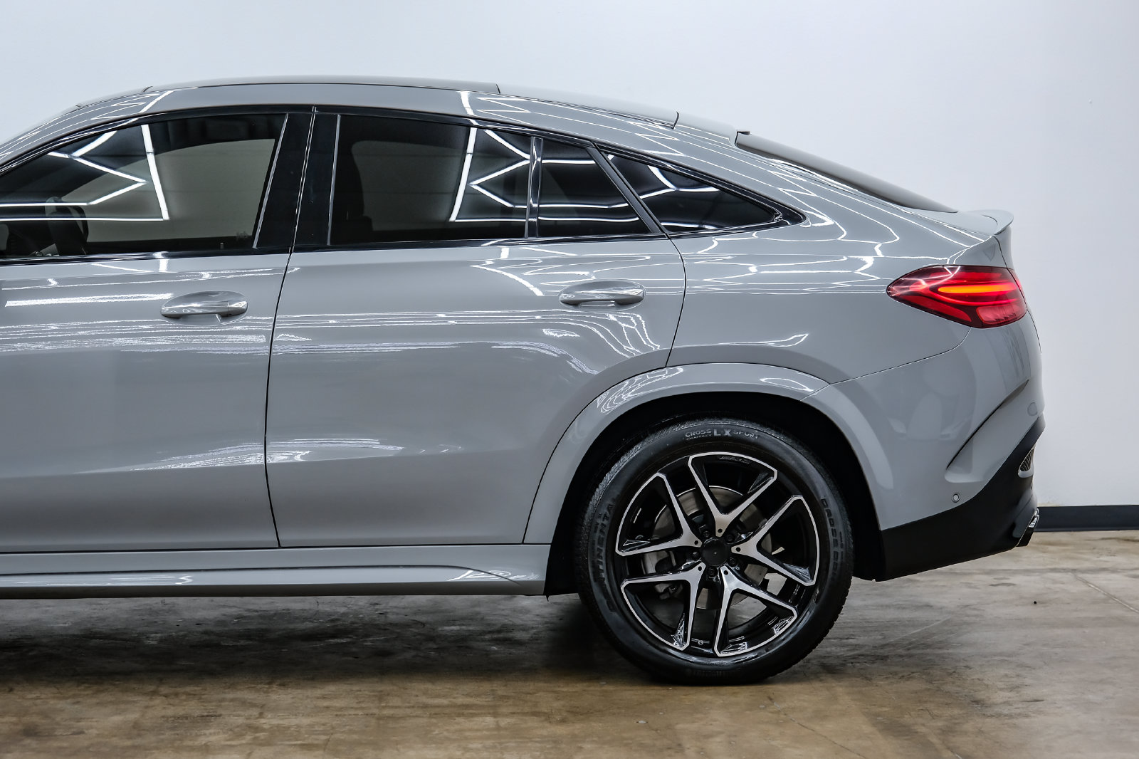 Photo 10 of this Mercedes-Benz AMG GLE 53