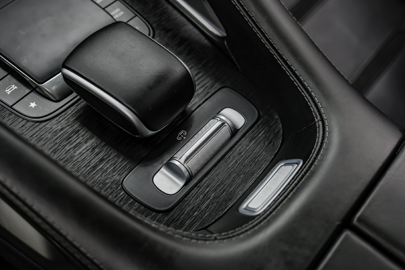 Photo 35 of this Mercedes-Benz AMG GLE 53