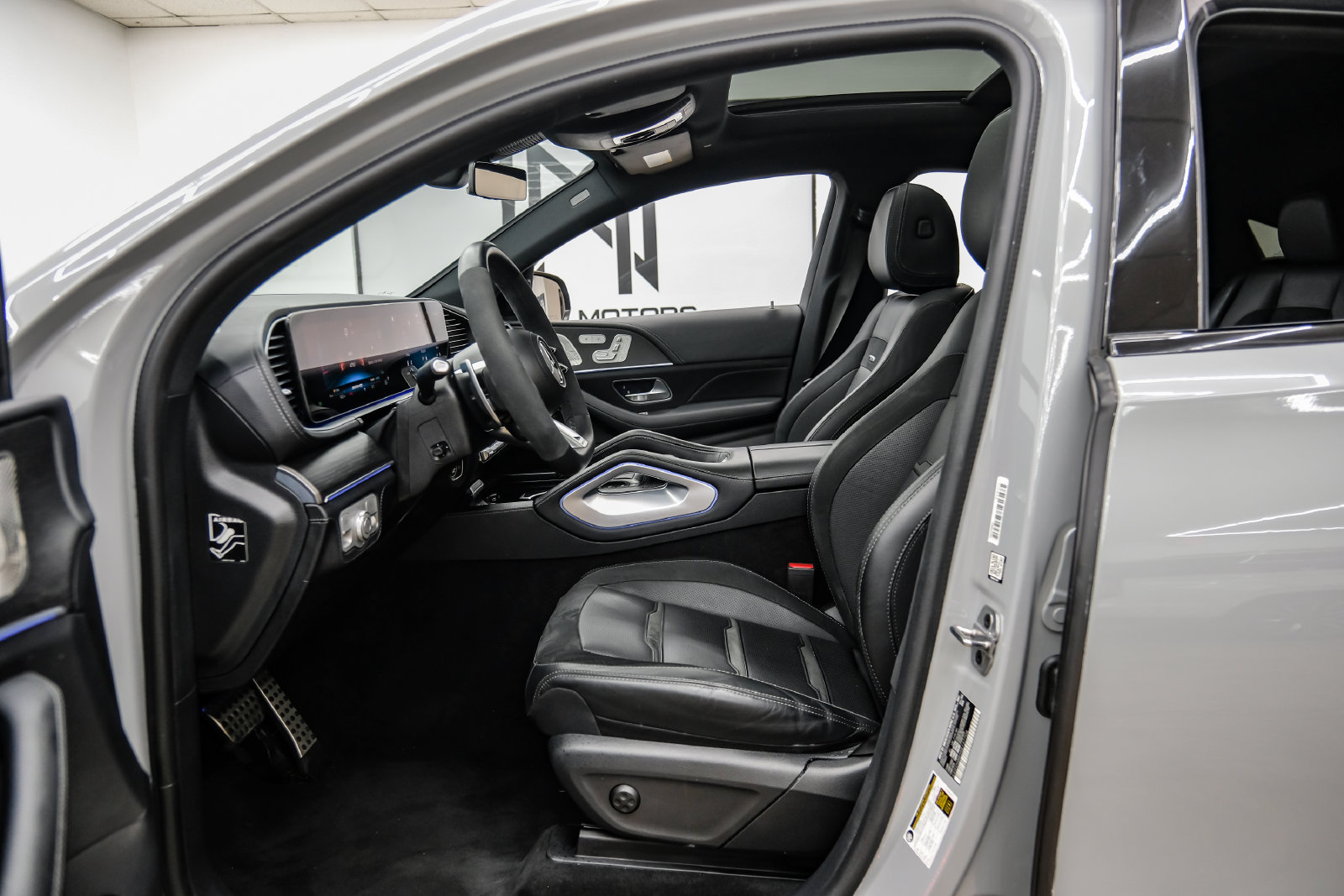 Photo 48 of this Mercedes-Benz AMG GLE 53