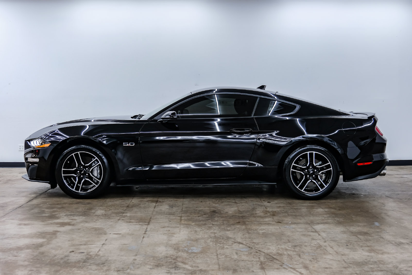 Photo 8 of this Ford Mustang