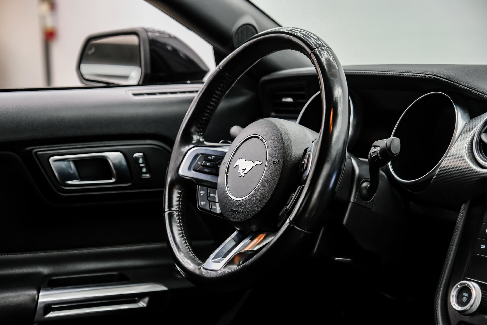 Photo 12 of this Ford Mustang