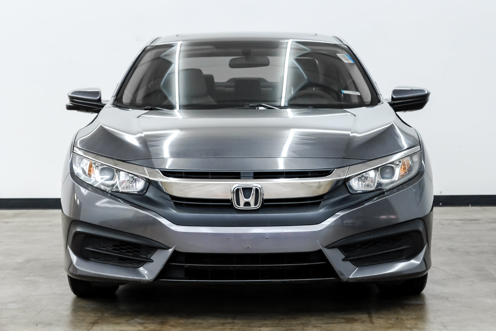 Photo 2 of this Honda Civic Sedan