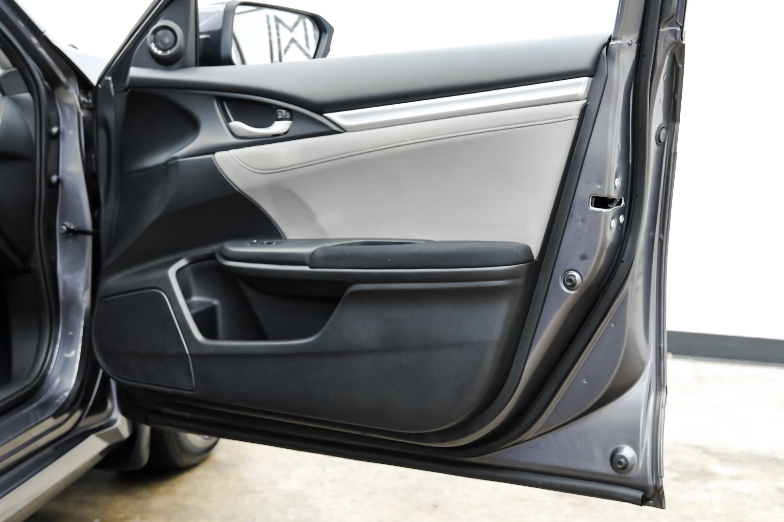 Photo 52 of this Honda Civic Sedan