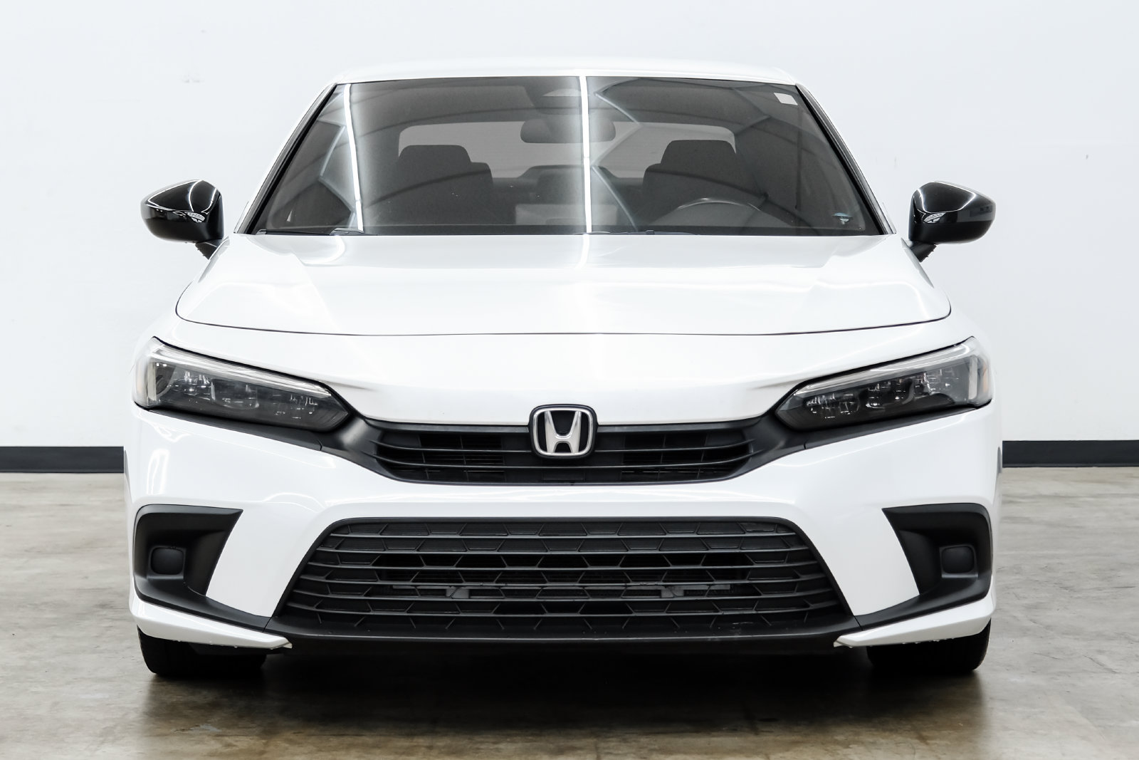Photo 2 of this Honda Civic Sedan