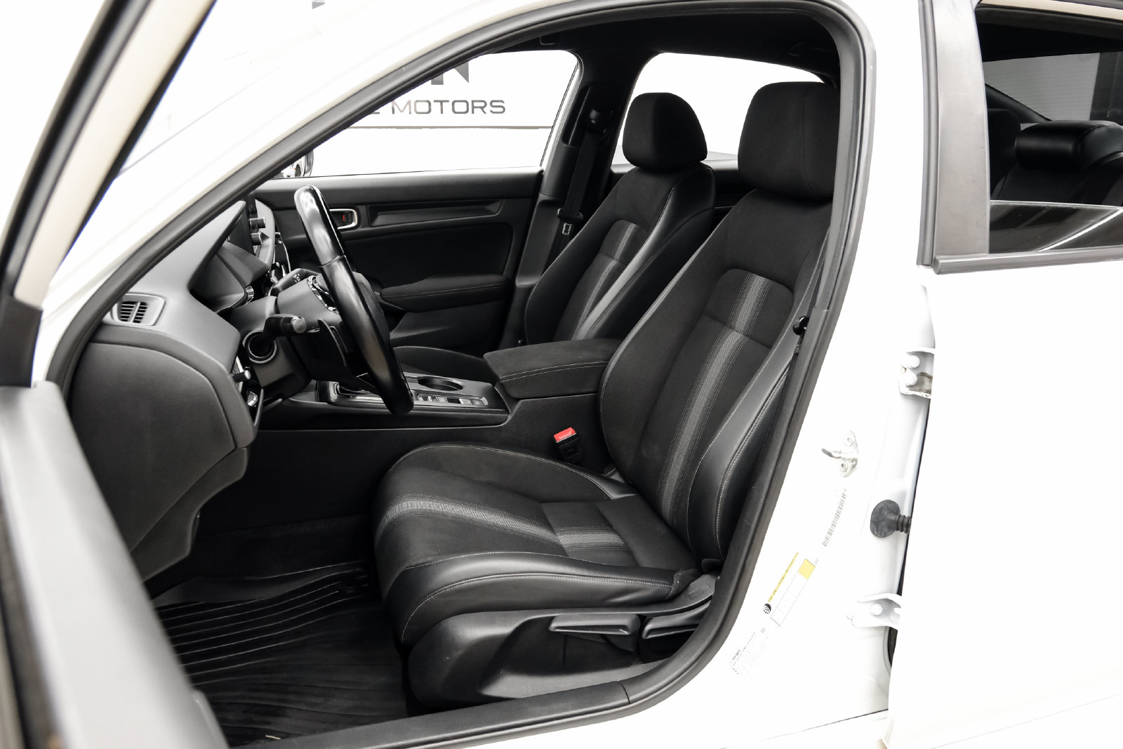 Photo 35 of this Honda Civic Sedan