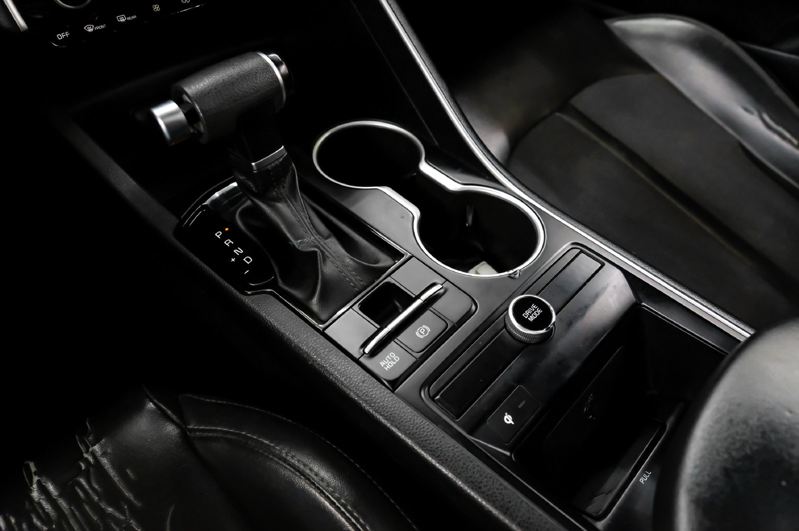 Photo 24 of this Kia K5