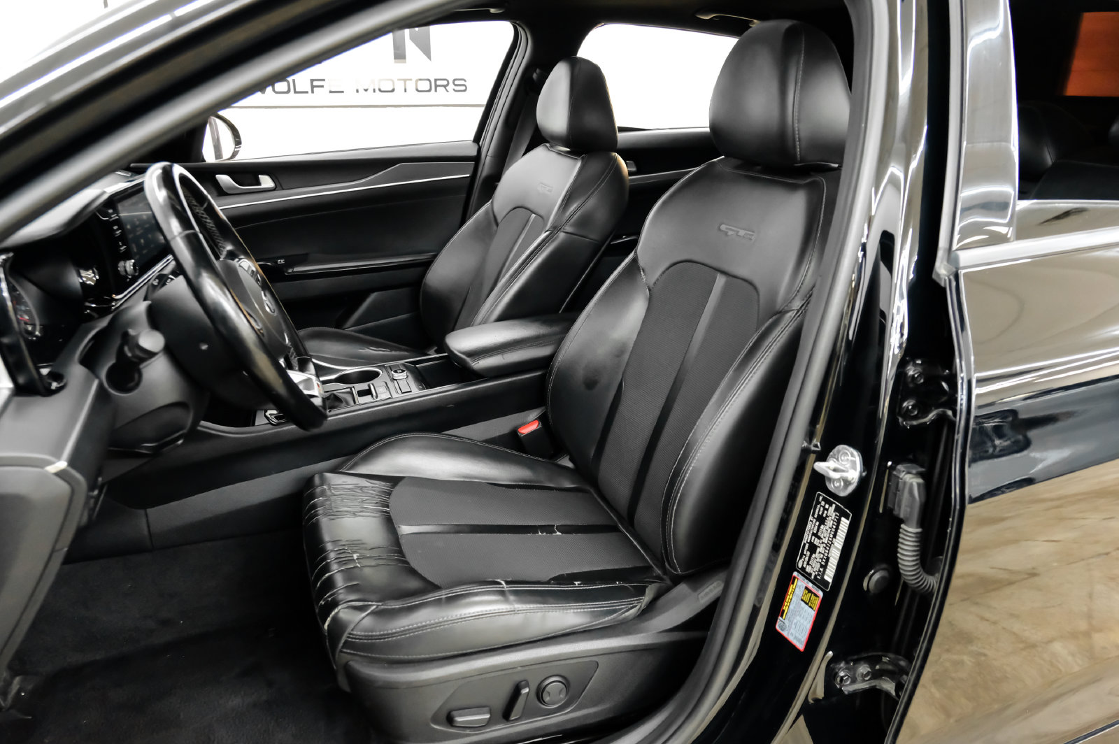 Photo 35 of this Kia K5