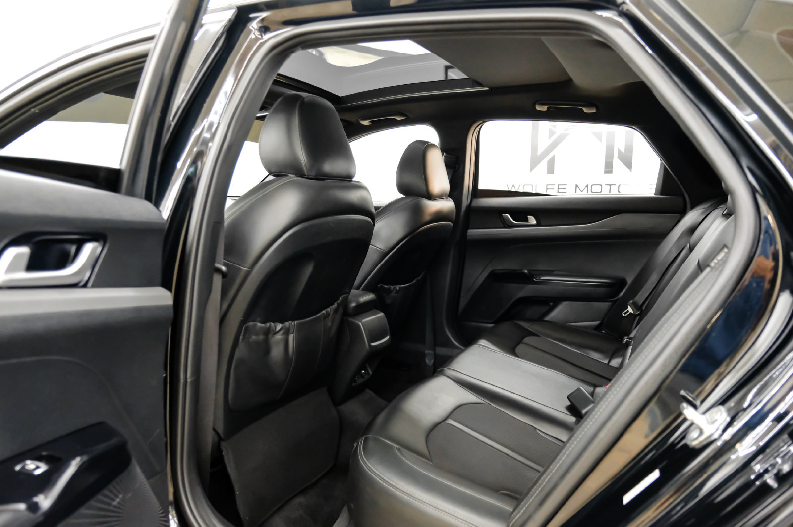 Photo 42 of this Kia K5