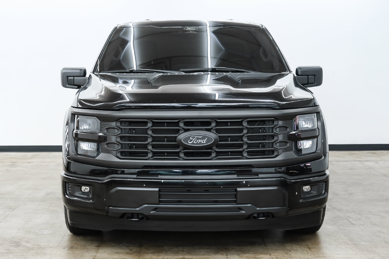 Photo 2 of this Ford F-150