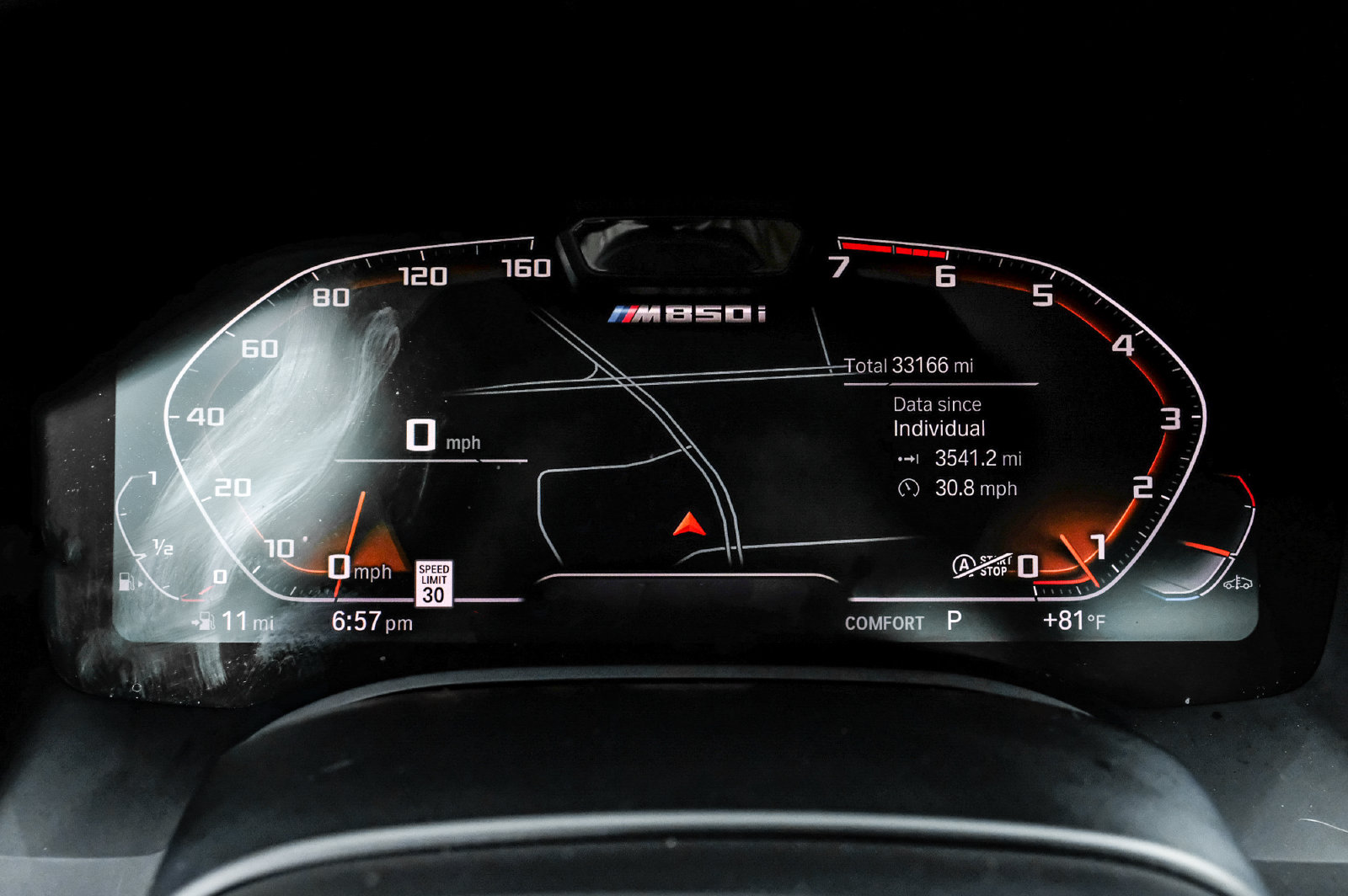 Photo 15 of this BMW 8 Series