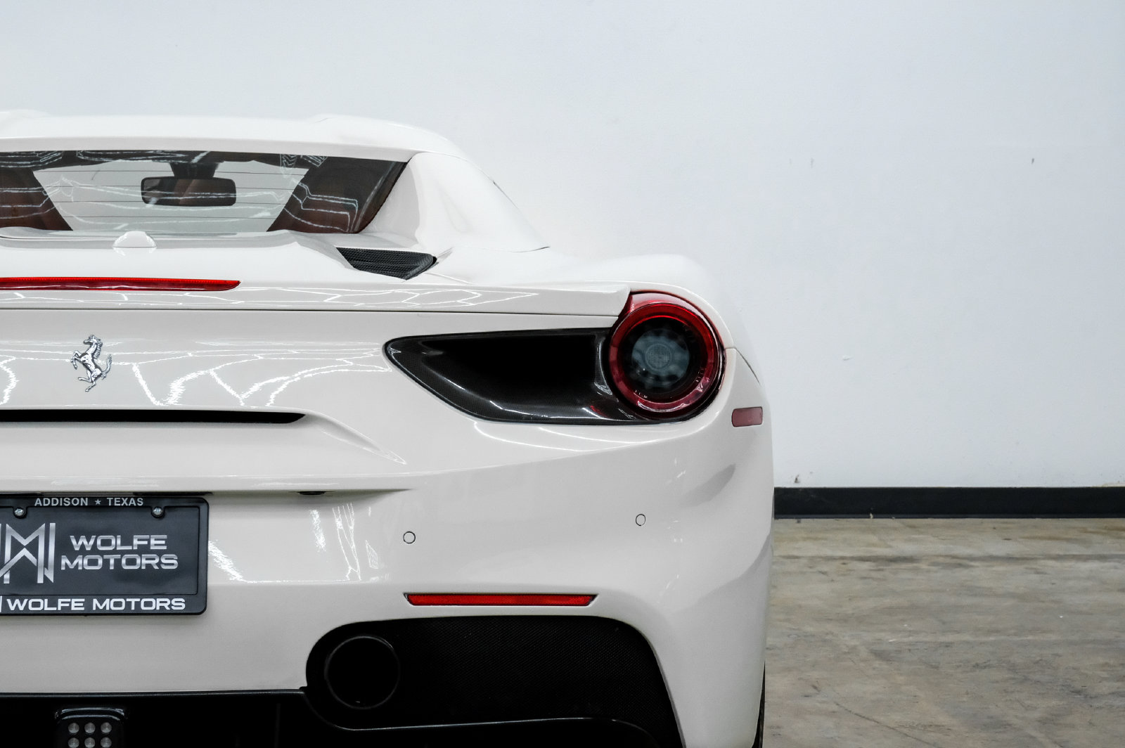 Photo 52 of this Ferrari 488 Spider