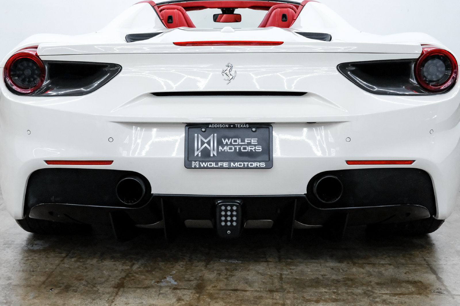 Photo 53 of this Ferrari 488 Spider