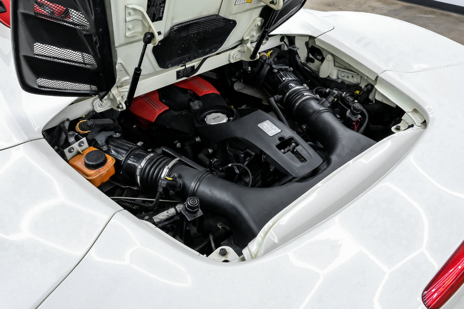 Photo 59 of this Ferrari 488 Spider
