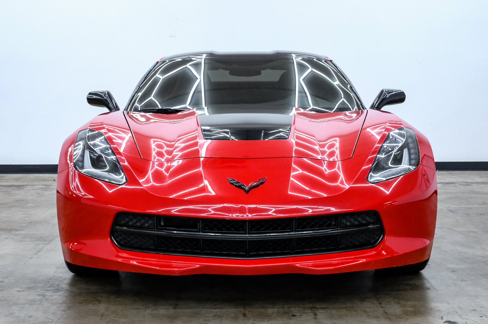 Photo 2 of this Chevrolet Corvette