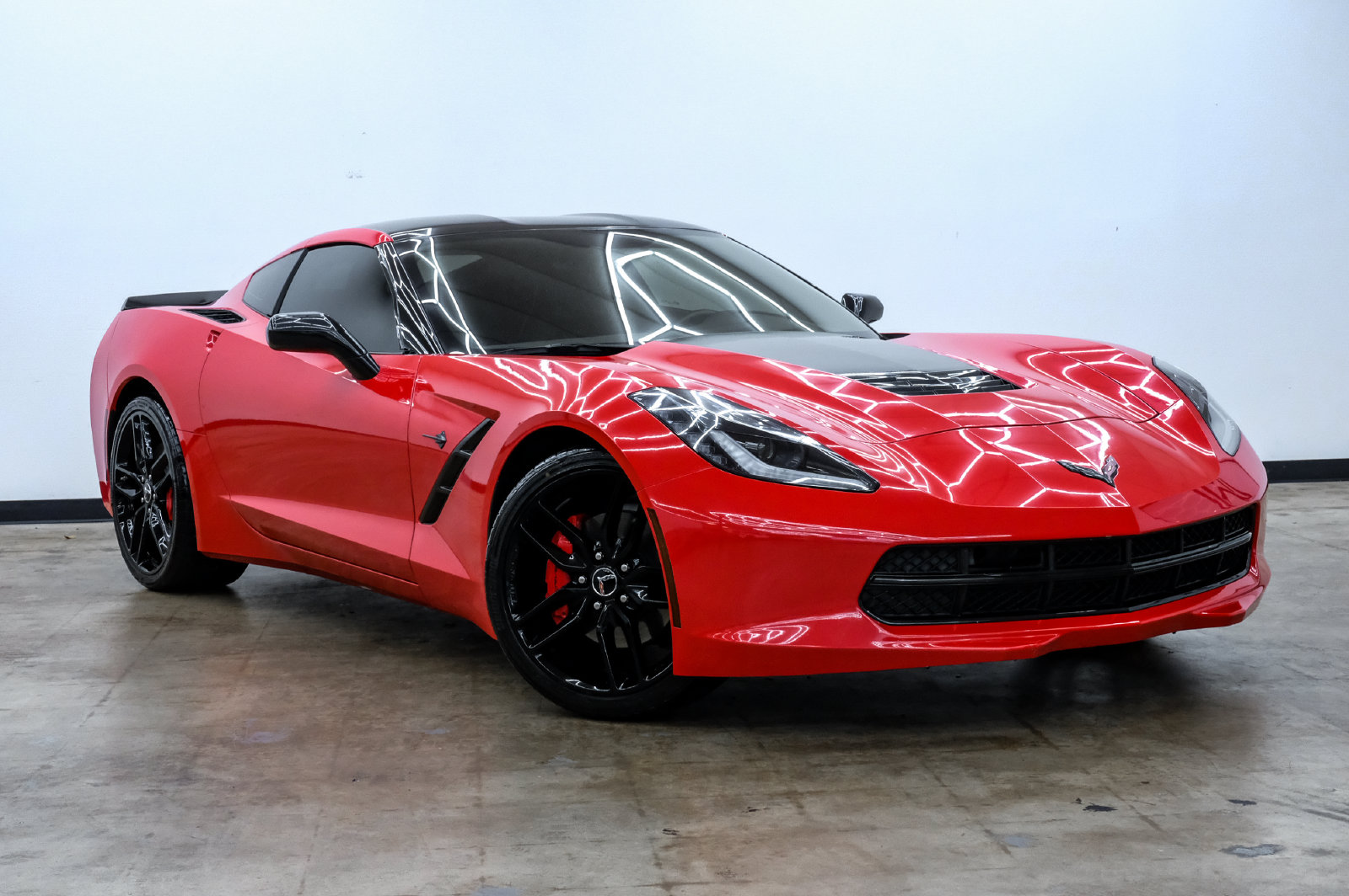 Photo 3 of this Chevrolet Corvette