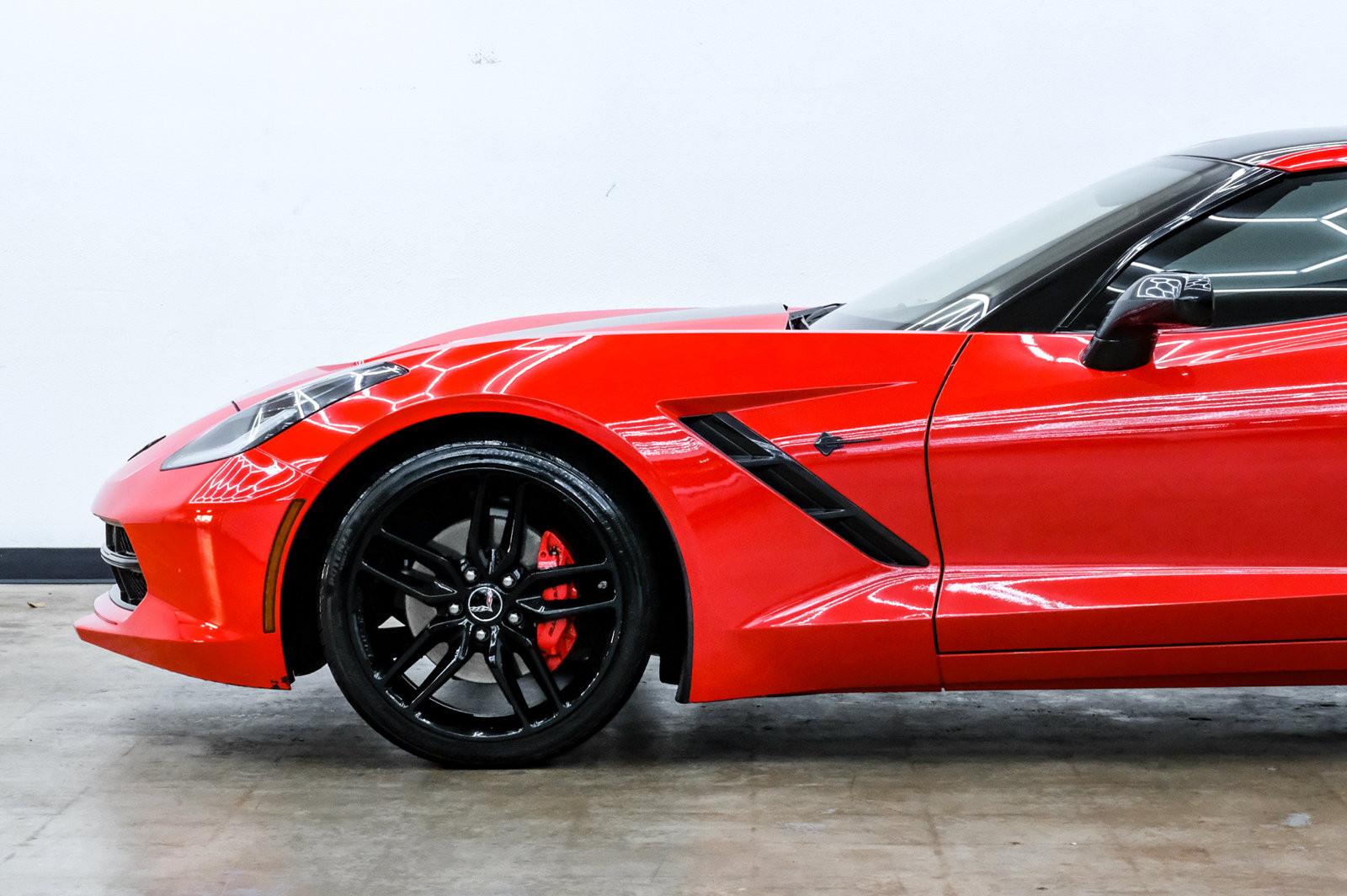 Photo 9 of this Chevrolet Corvette