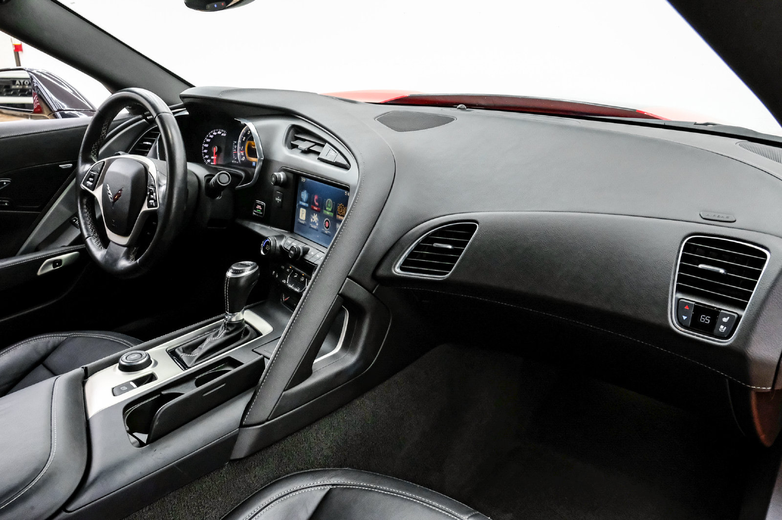 Photo 11 of this Chevrolet Corvette