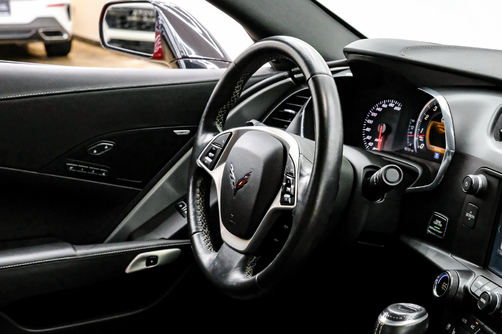 Photo 12 of this Chevrolet Corvette
