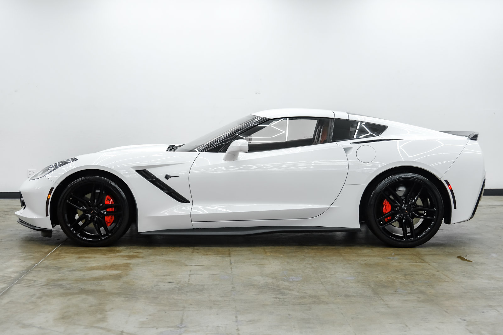 Photo 8 of this Chevrolet Corvette