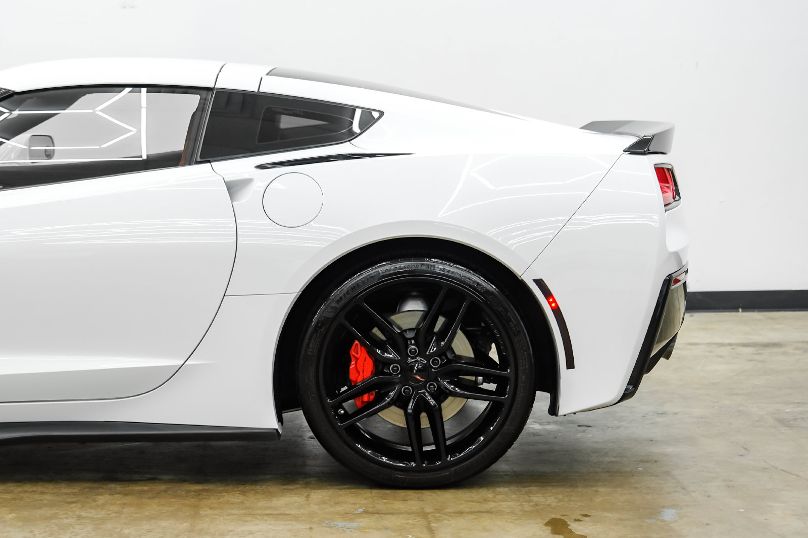 Photo 10 of this Chevrolet Corvette