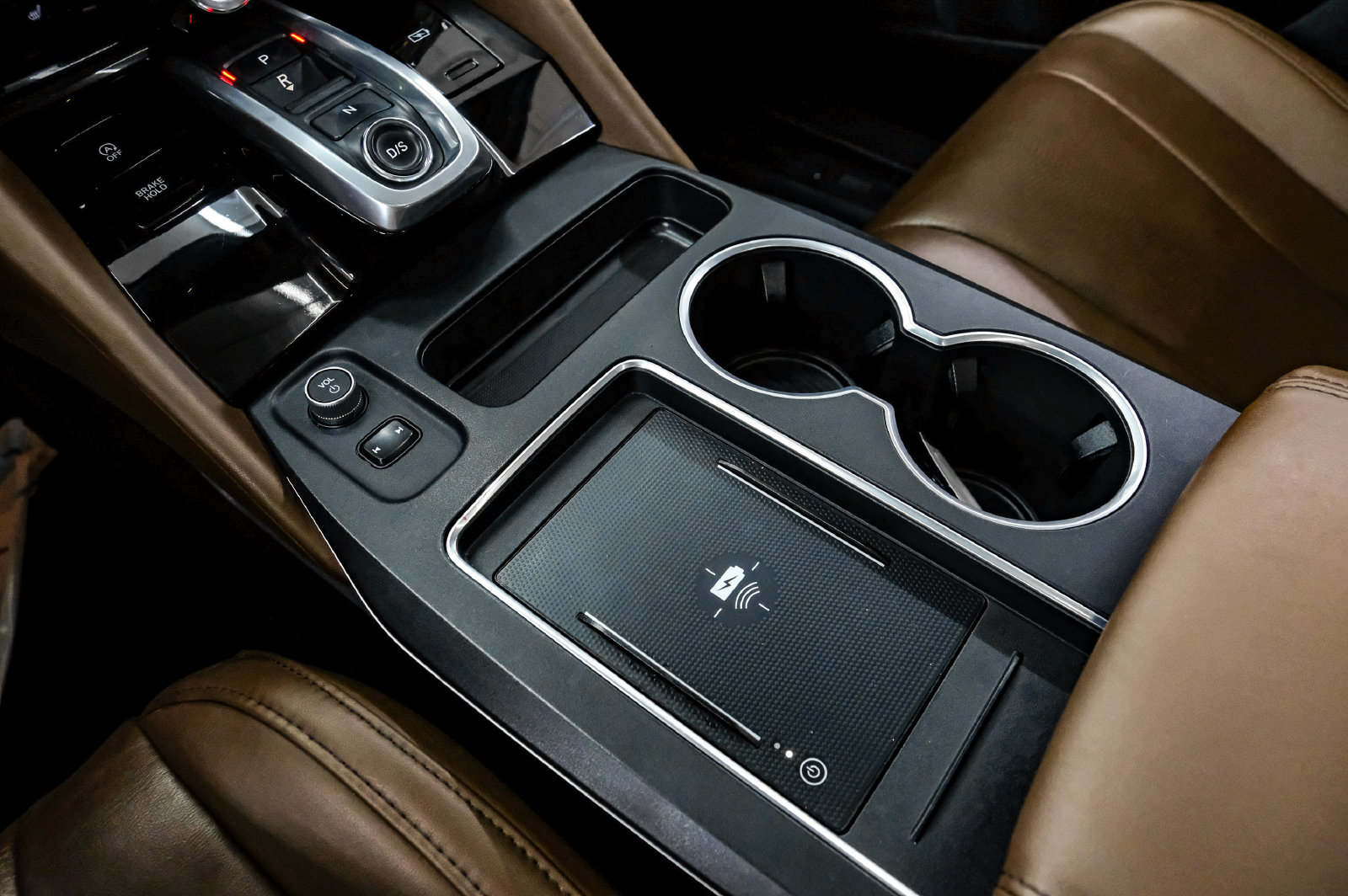 Photo 26 of this Acura MDX