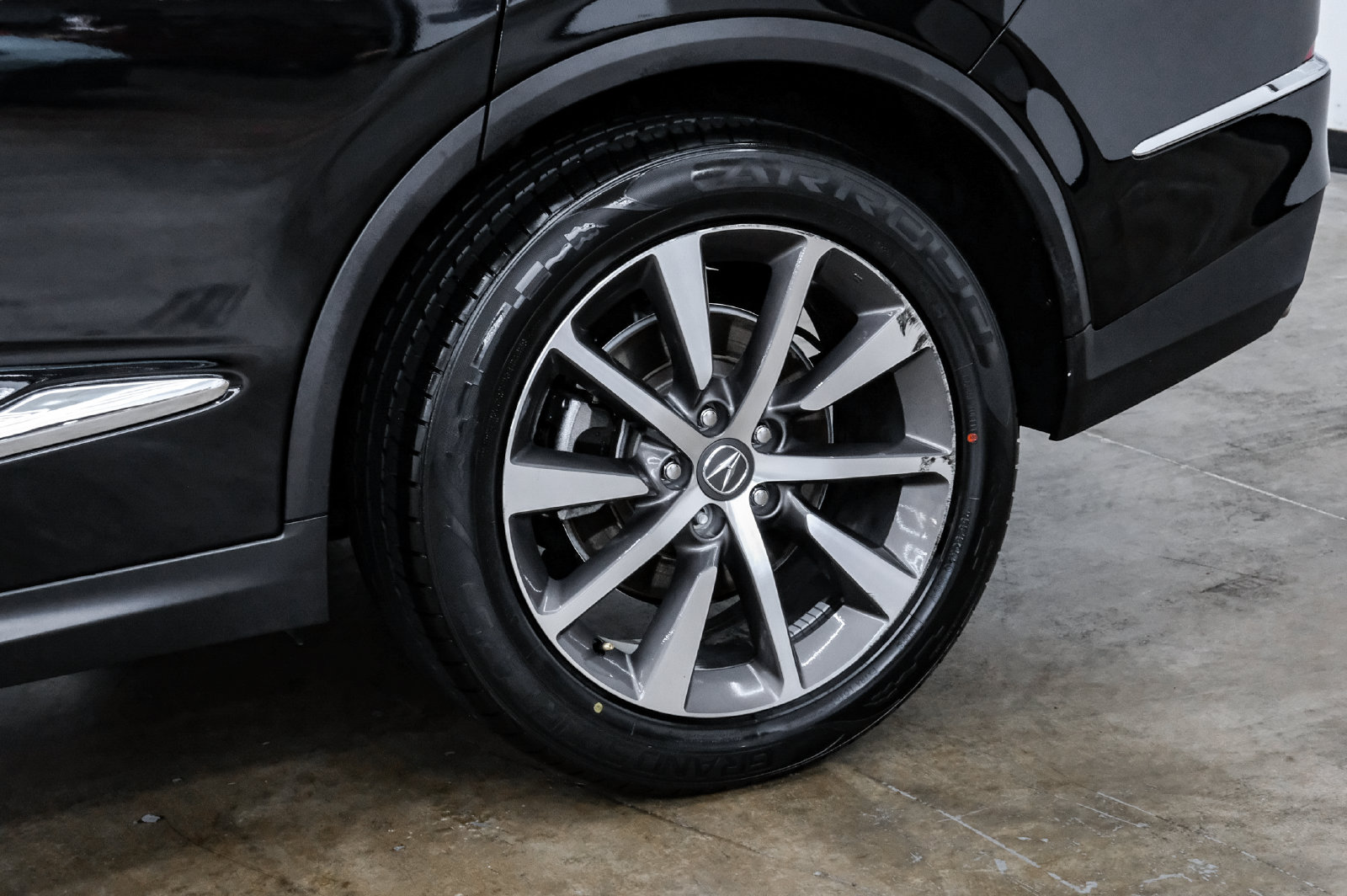 Photo 65 of this Acura MDX