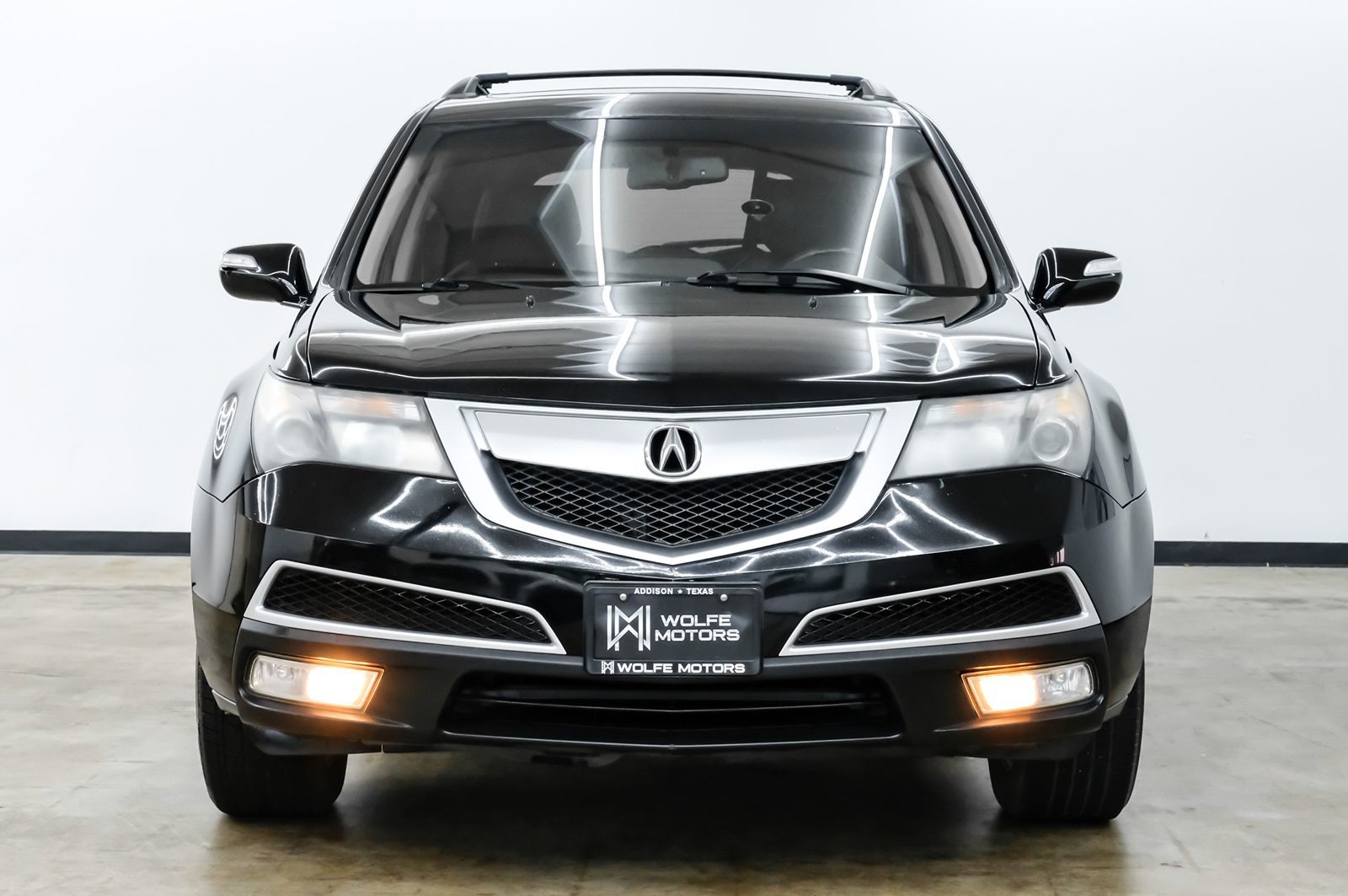 Photo 2 of this Acura MDX