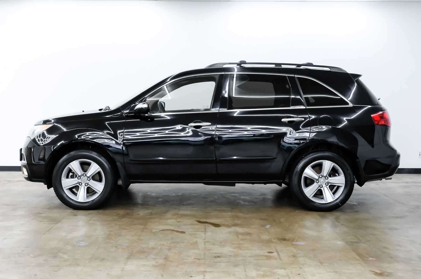 Photo 10 of this Acura MDX