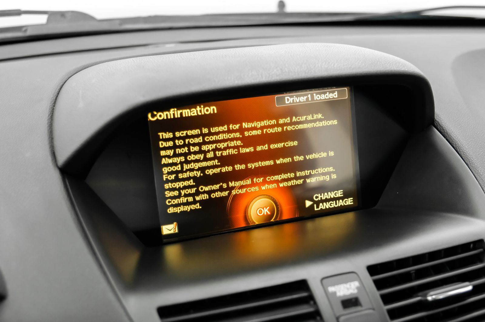 Photo 32 of this Acura MDX