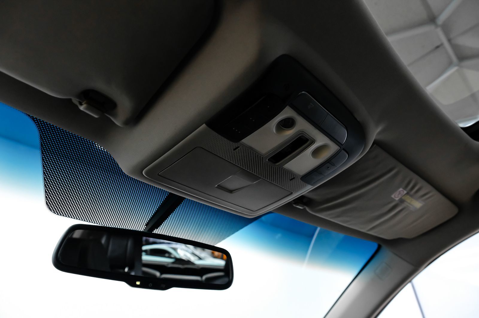 Photo 36 of this Acura MDX
