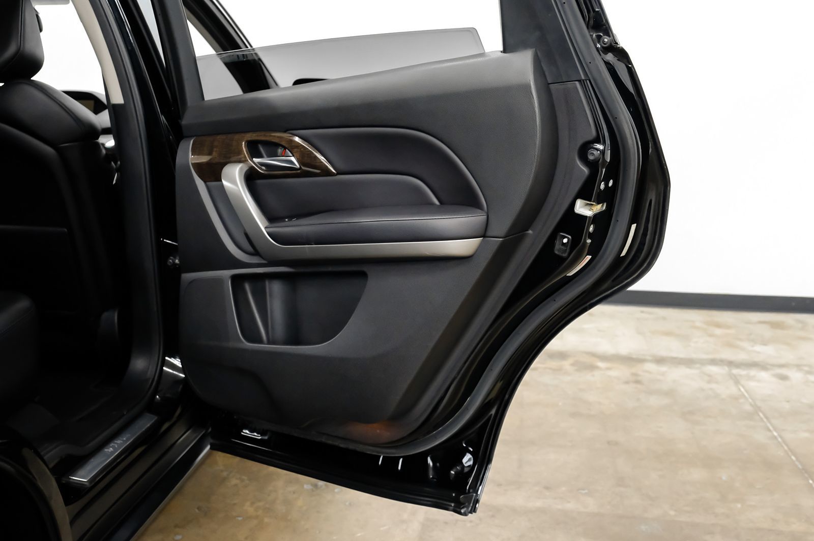 Photo 53 of this Acura MDX