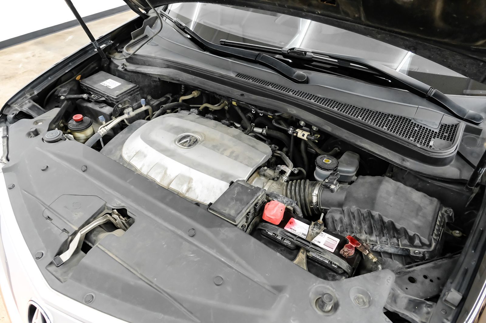 Photo 56 of this Acura MDX