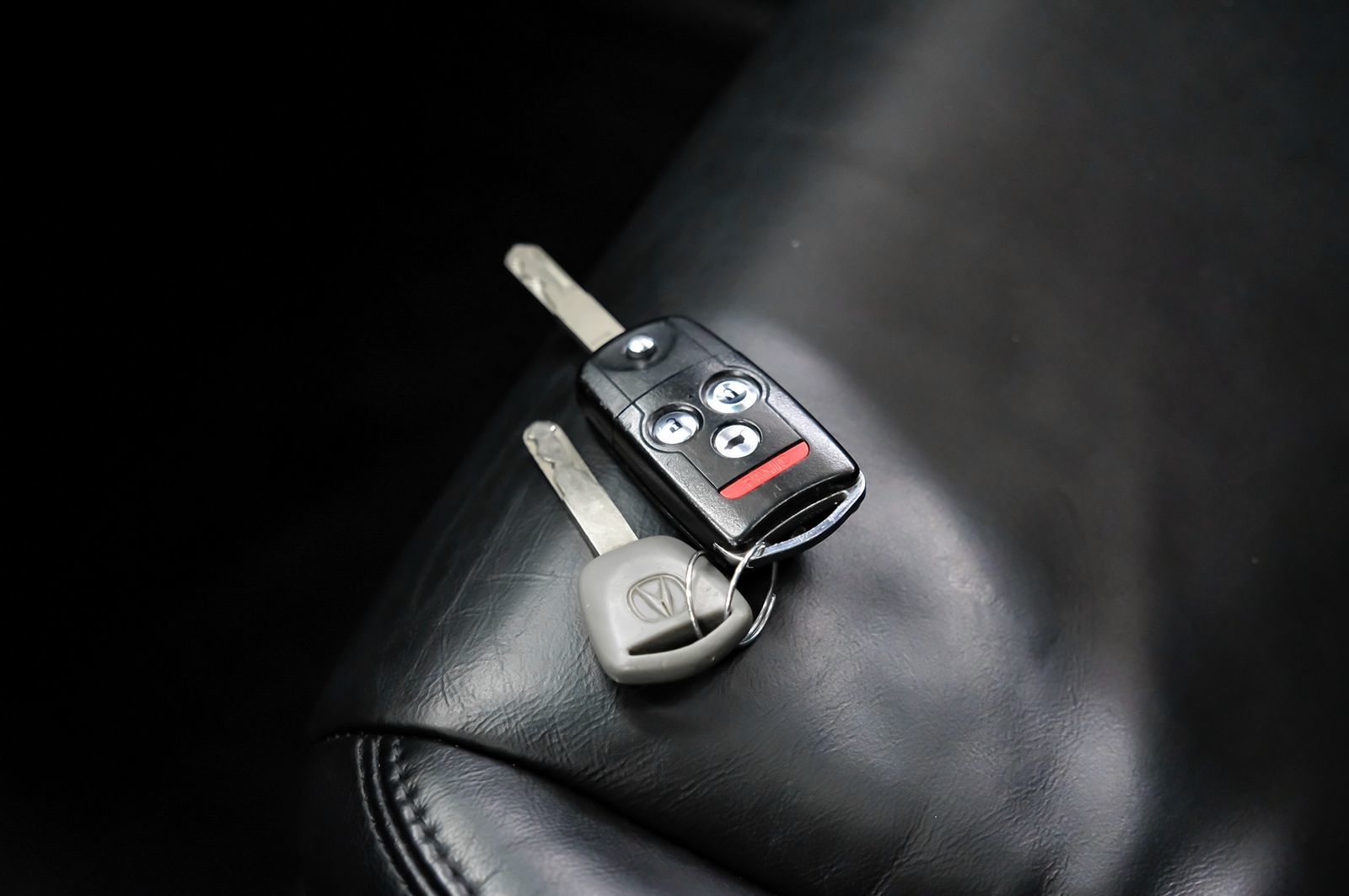 Photo 66 of this Acura MDX