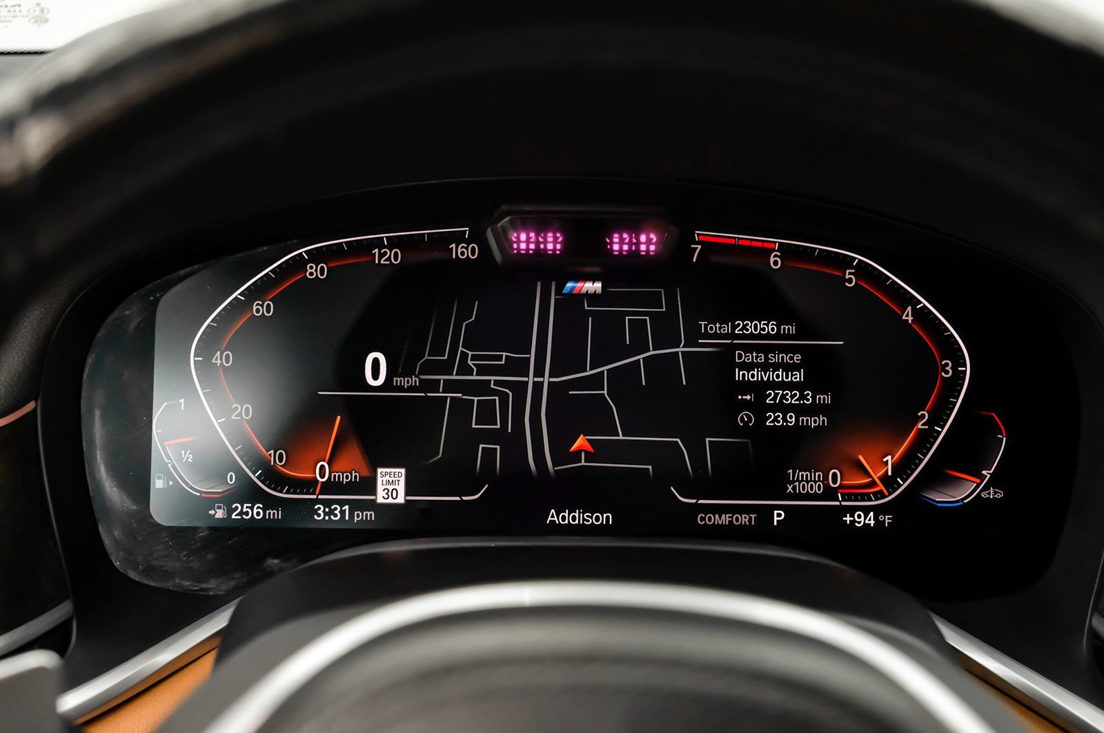 Photo 21 of this BMW 7 Series