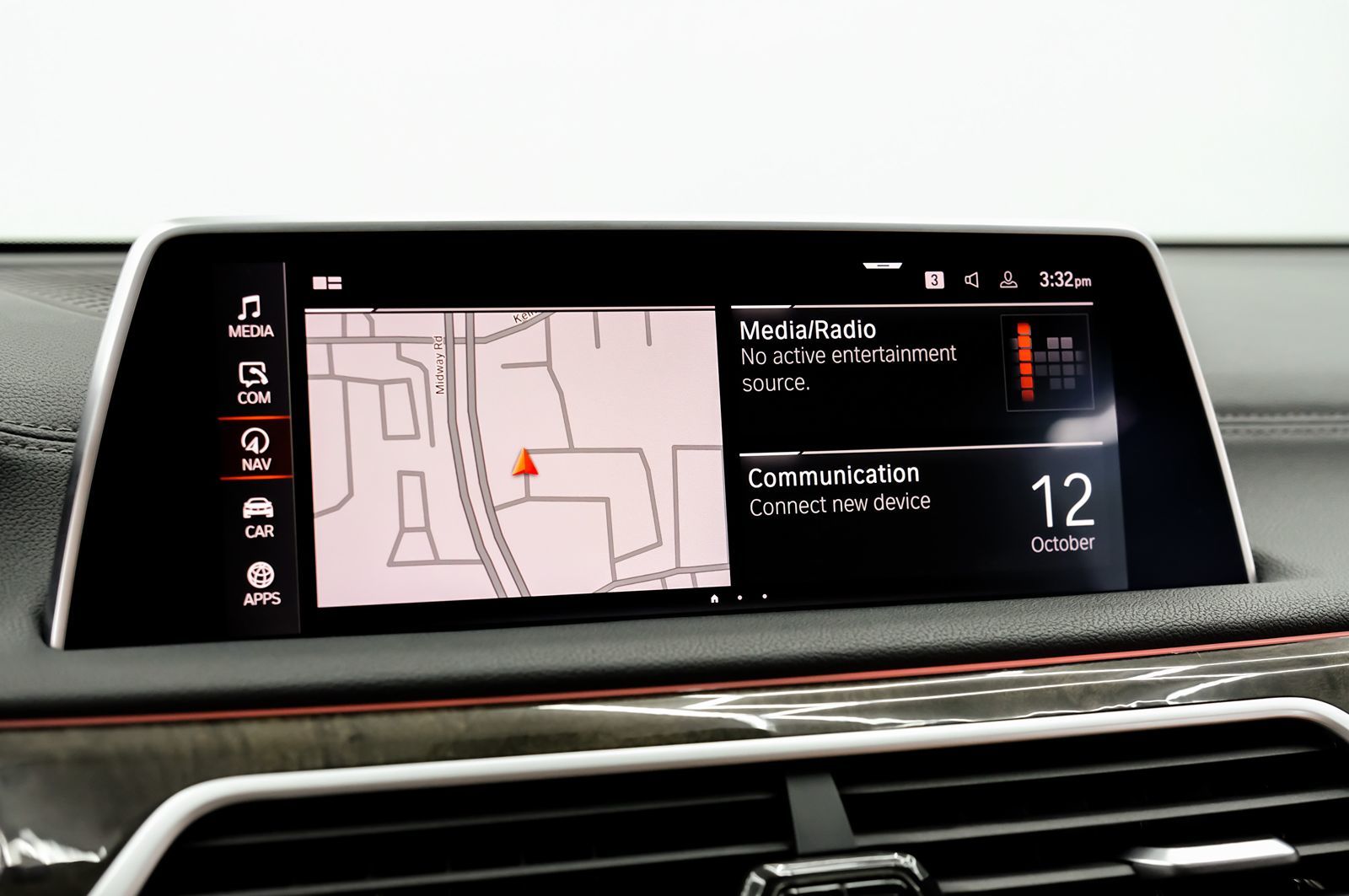Photo 31 of this BMW 7 Series
