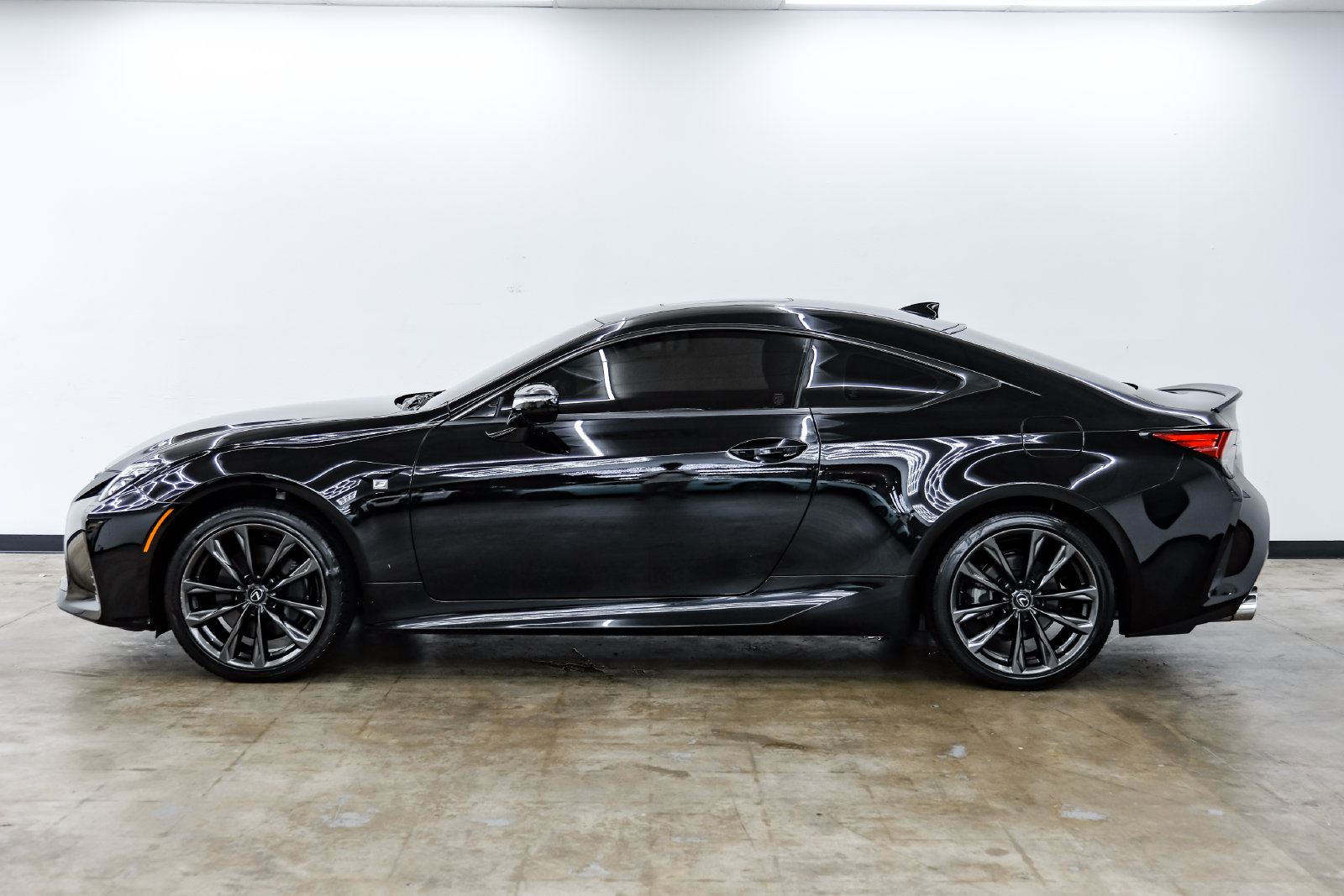 Photo 8 of this Lexus RC 350